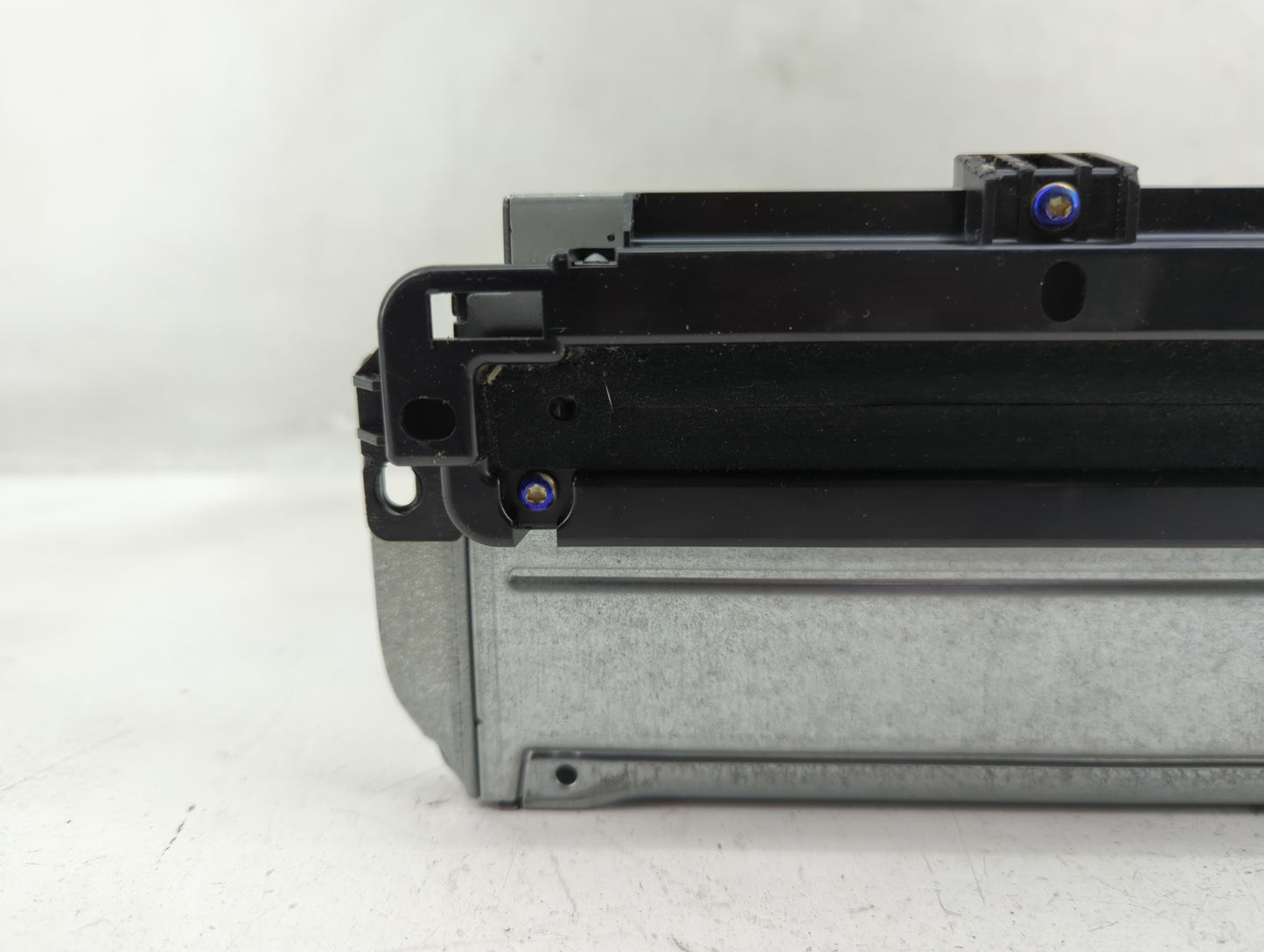 2011 Dodge Charger Radio AM FM Cd Player Receiver Replacement P/N:P05064548AK Fits OEM Used Auto Parts - Oemusedautoparts1.c