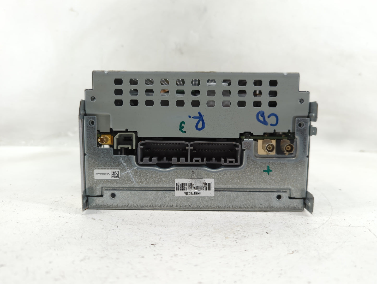 2011 Dodge Charger Radio AM FM Cd Player Receiver Replacement P/N:P05064548AK Fits OEM Used Auto Parts - Oemusedautoparts1.c