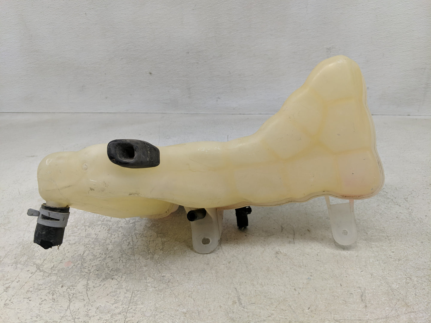 2011-2022 Dodge Charger Radiator Coolant Overflow Expansion Tank Bottle - Oemusedautoparts1.com