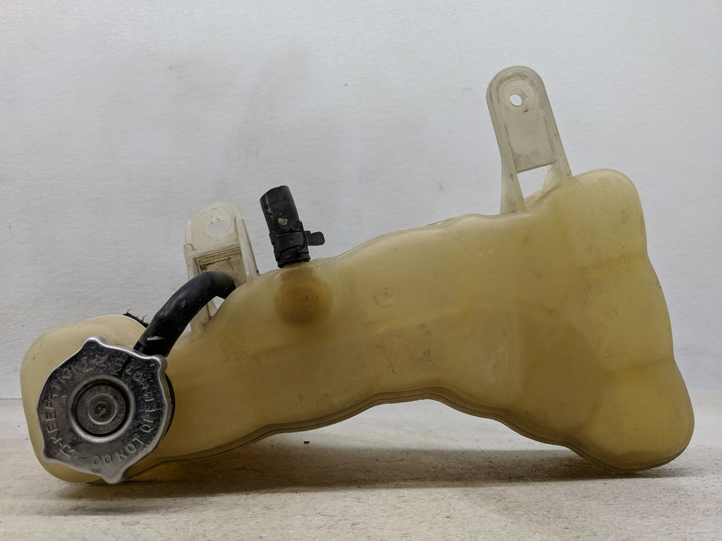 2011-2022 Dodge Charger Radiator Coolant Overflow Expansion Tank Bottle 1313131 - Oemusedautoparts1.com