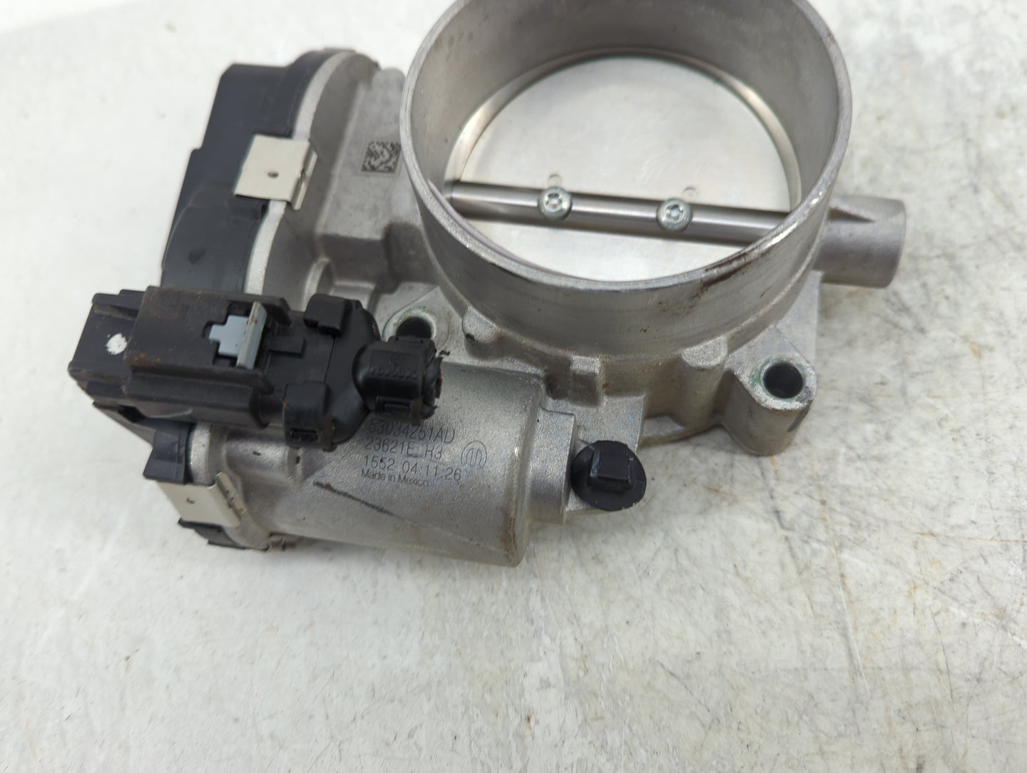 2006-2012 Dodge Charger Throttle Body P/N:53034251AD Fits Fits 2005 2006 2007 2008 2009 2010 2011 2012 2013 OEM Used Auto Pa