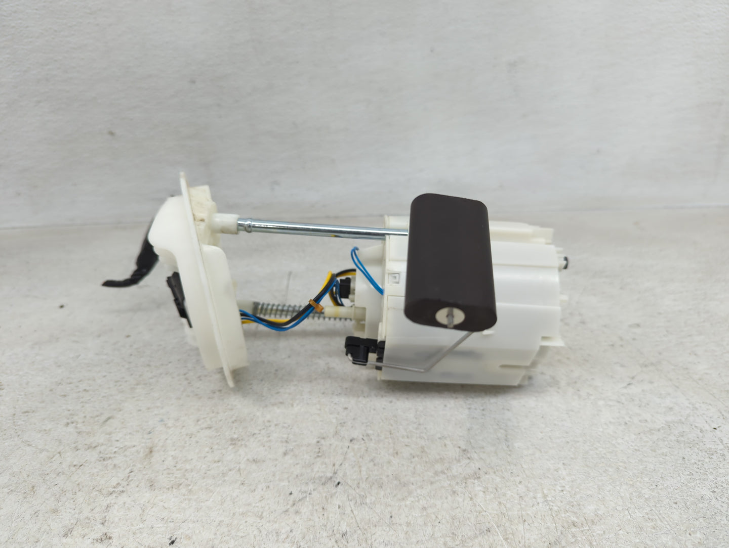 2006-2016 Dodge Charger Electrical Gas Fuel Pump Assembly - Oemusedautoparts1.com