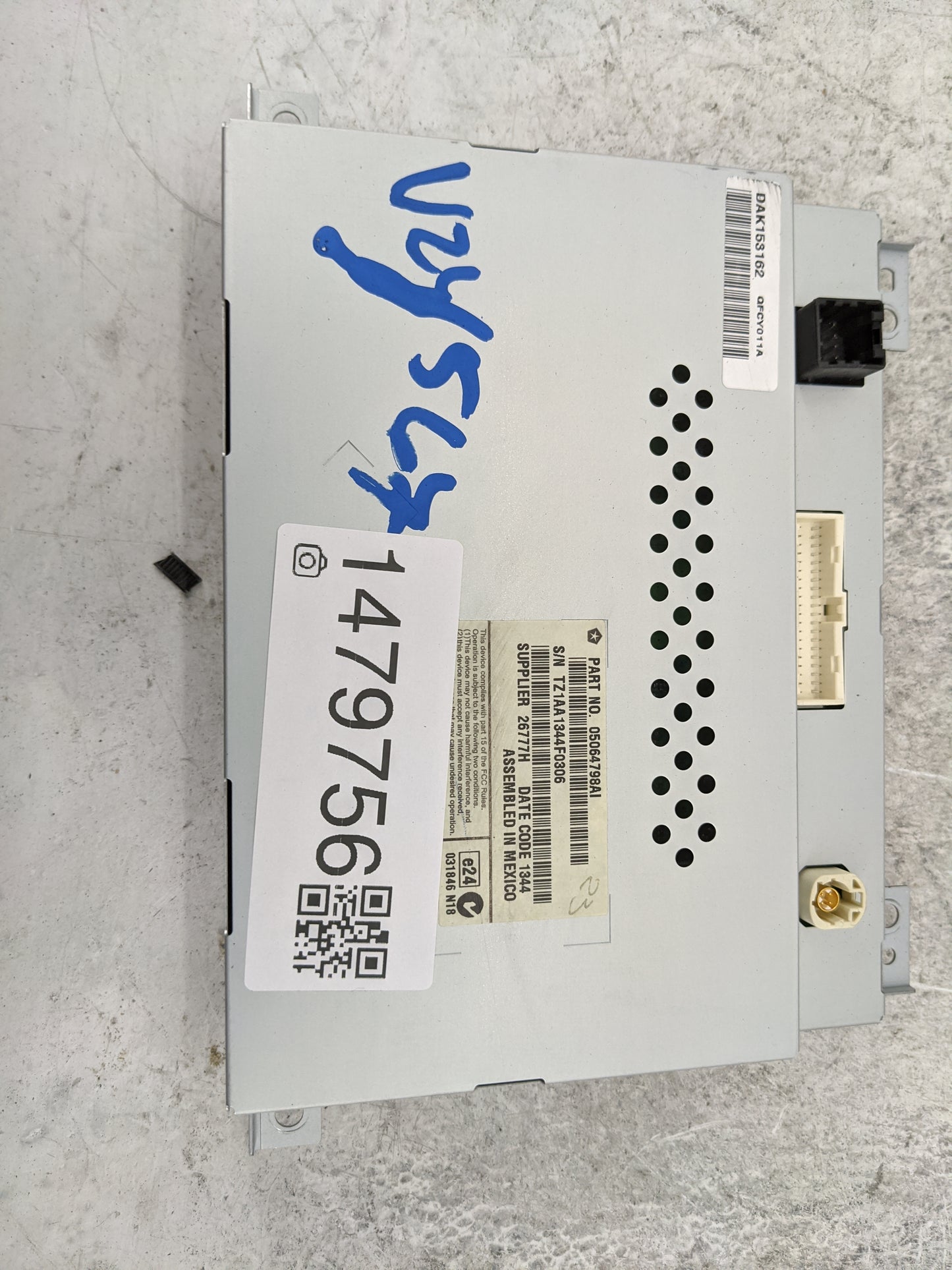 2011-2014 Dodge Charger Information Display Screen 1479756 - Oemusedautoparts1.com