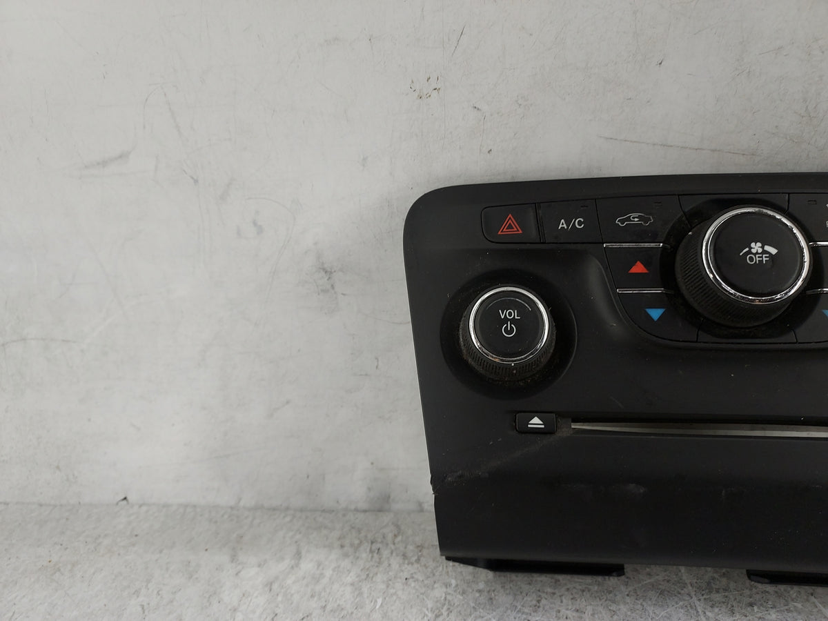 2011-2012 Dodge Charger Climate Control Module Temperature AC/Heater Replacement P/N:1QH08DX9AE Fits Fits 2011 2012 OEM Used