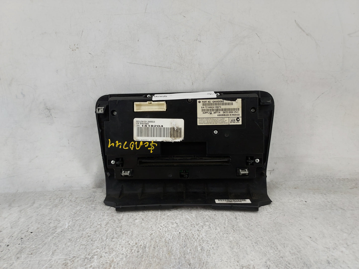 2011-2012 Dodge Charger Climate Control Module Temperature AC/Heater Replacement P/N:1QH08DX9AE Fits Fits 2011 2012 OEM Used
