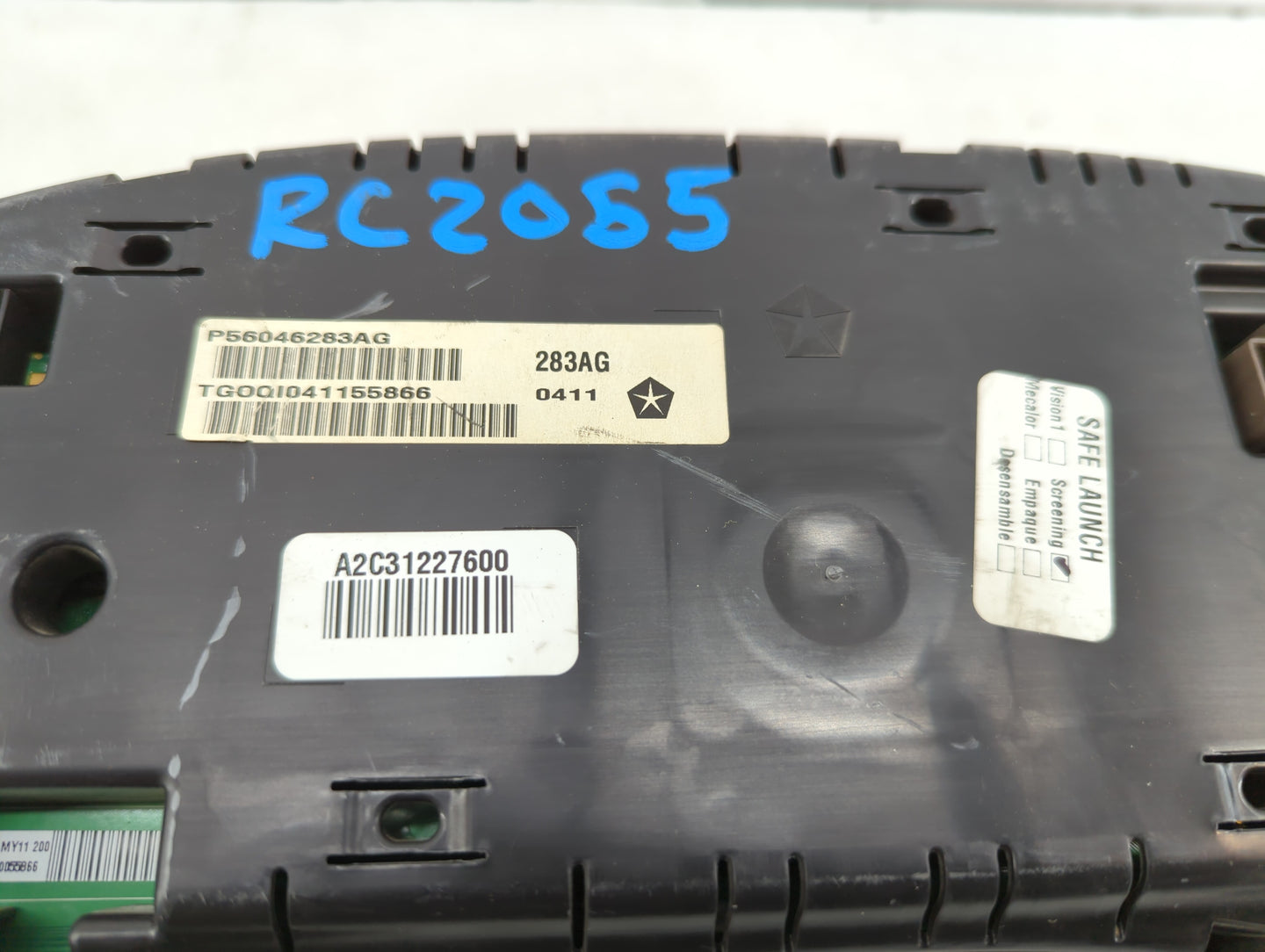 2011-2012 Dodge Charger Instrument Cluster Speedometer Gauges P/N:P56046283AI P56046283AG Fits Fits 2011 2012 OEM Used Auto 