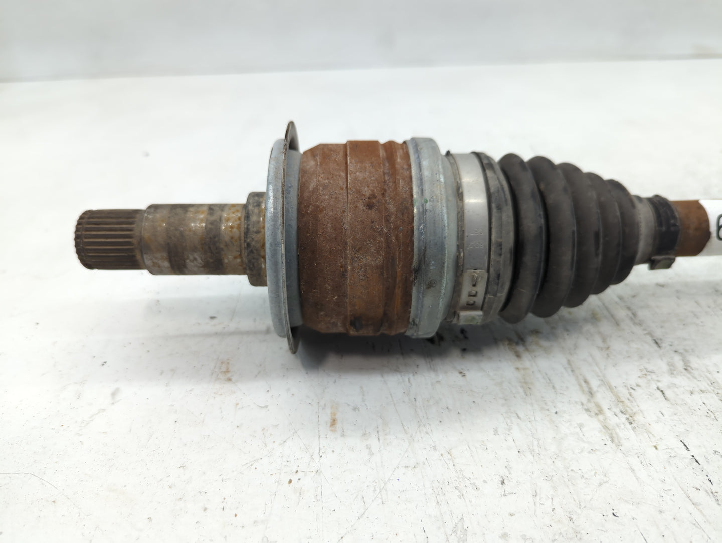 2011-2014 Dodge Charger Axle Shaft Front Driver Cv C/v - Oemusedautoparts1.com