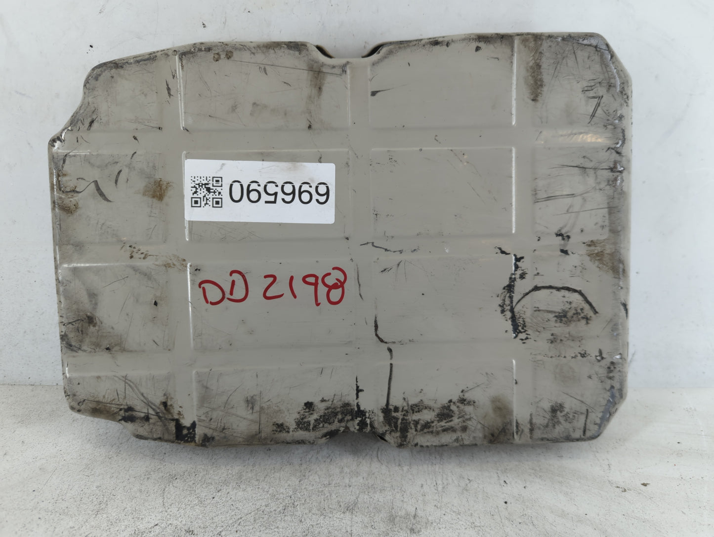 2011-2022 Dodge Charger Engine Oil Pan Fits Fits 2011 2012 2013 2014 2015 2016 2017 2018 2019 2020 2021 2022 OEM Used Auto P