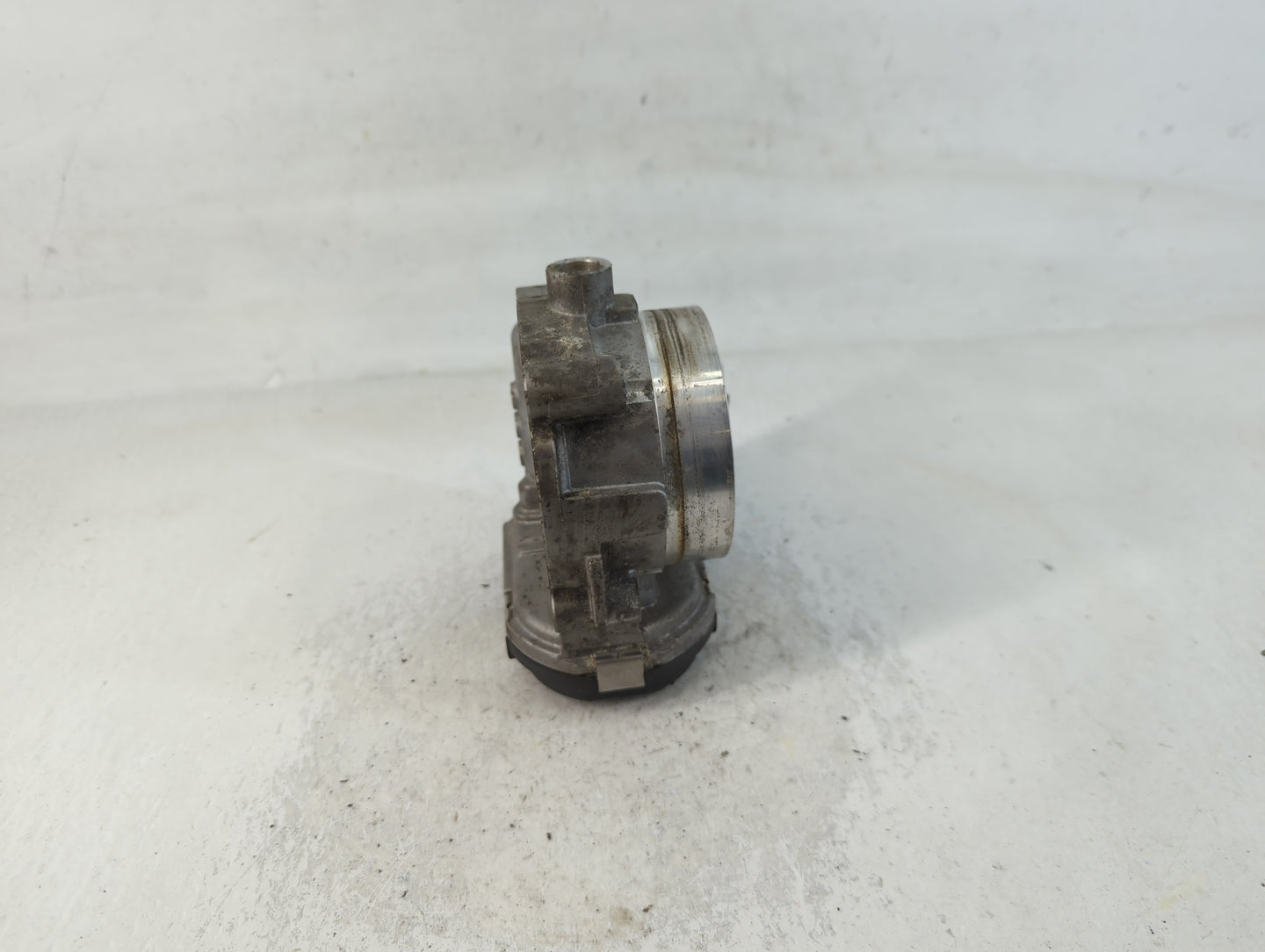 2011-2022 Dodge Charger Throttle Body P/N:0 280 750 570 05184349AC Fits OEM Used Auto Parts - Oemusedautoparts1.com