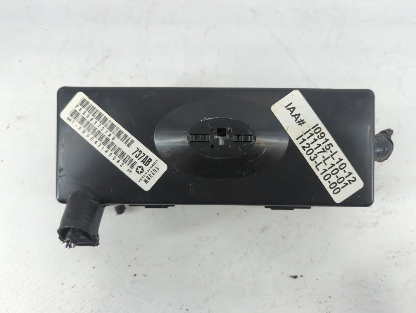 2011 Dodge Charger Fusebox Fuse Box Panel Relay Module Fits OEM Used Auto Parts - Oemusedautoparts1.com