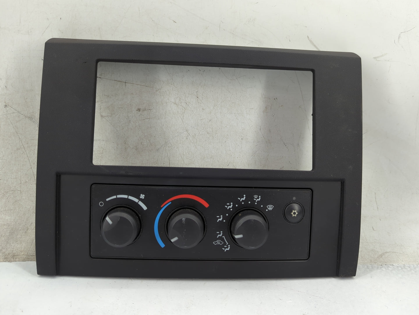 2008-2011 Dodge Dakota Climate Control Module Temperature AC/Heater Replacement P/N:P55057078AB Fits Fits 2008 2009 2010 201