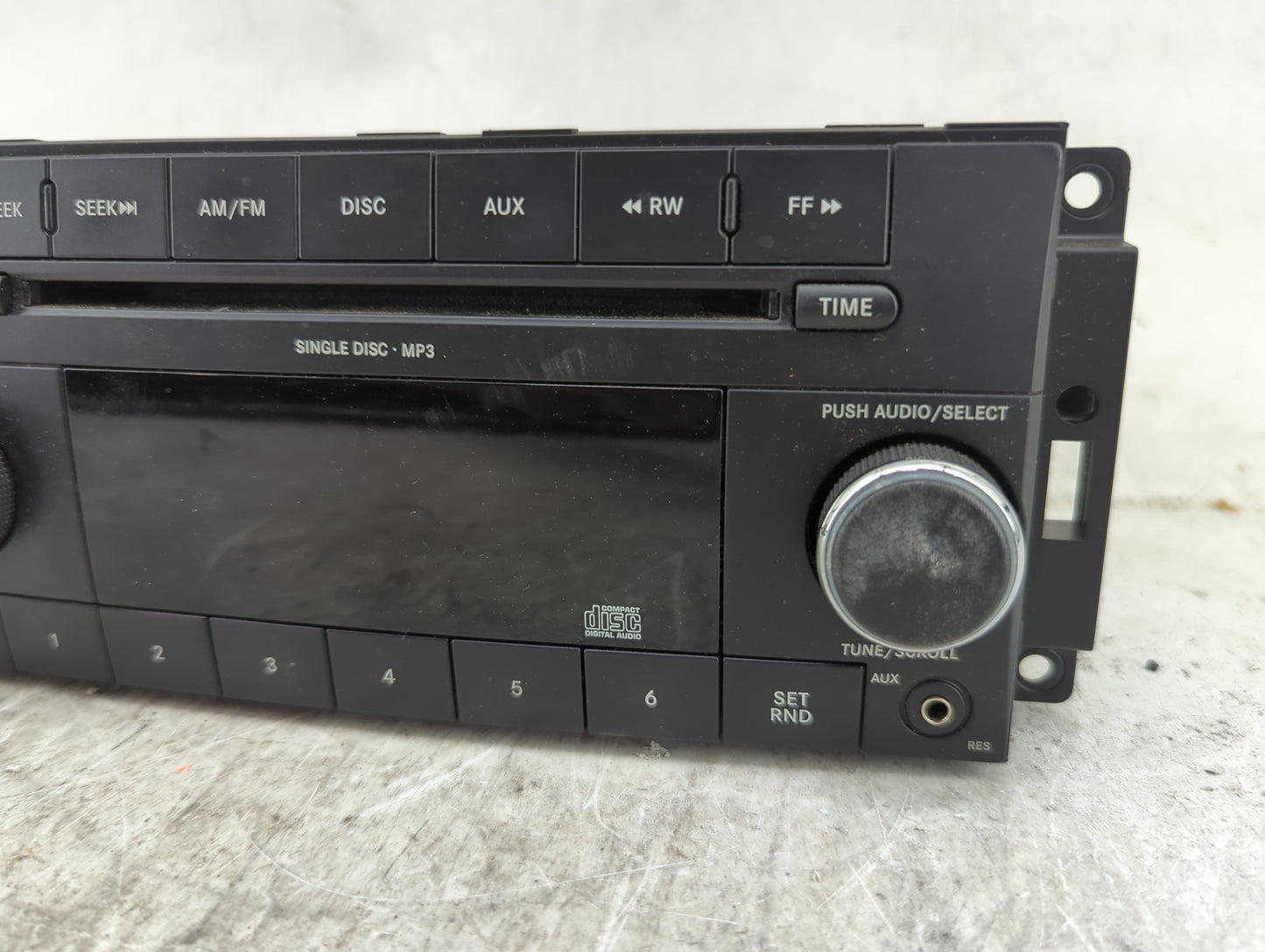 2011 Dodge Dakota Radio AM FM Cd Player Receiver Replacement P/N:P05091222AD SPNP05091222AD Fits Fits 2012 OEM Used Auto Par