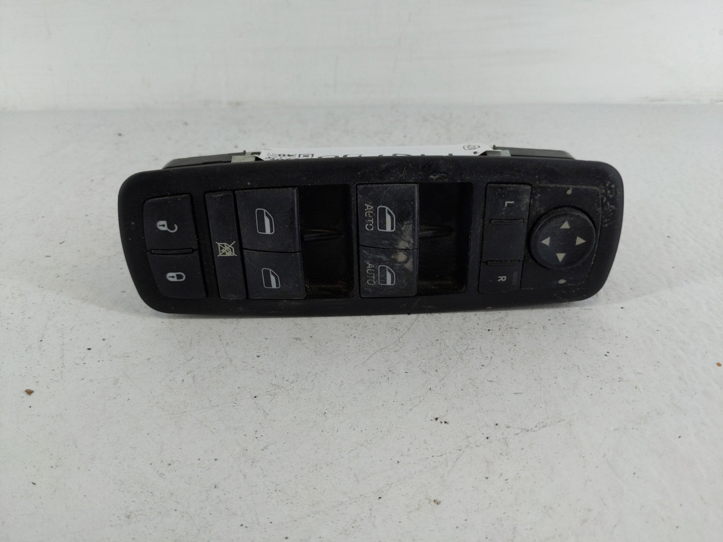 2011-2013 Dodge Durango Master Power Window Switch Replacement Driver Side Left P/N:68086 693AC Fits Fits 2011 2012 2013 OEM