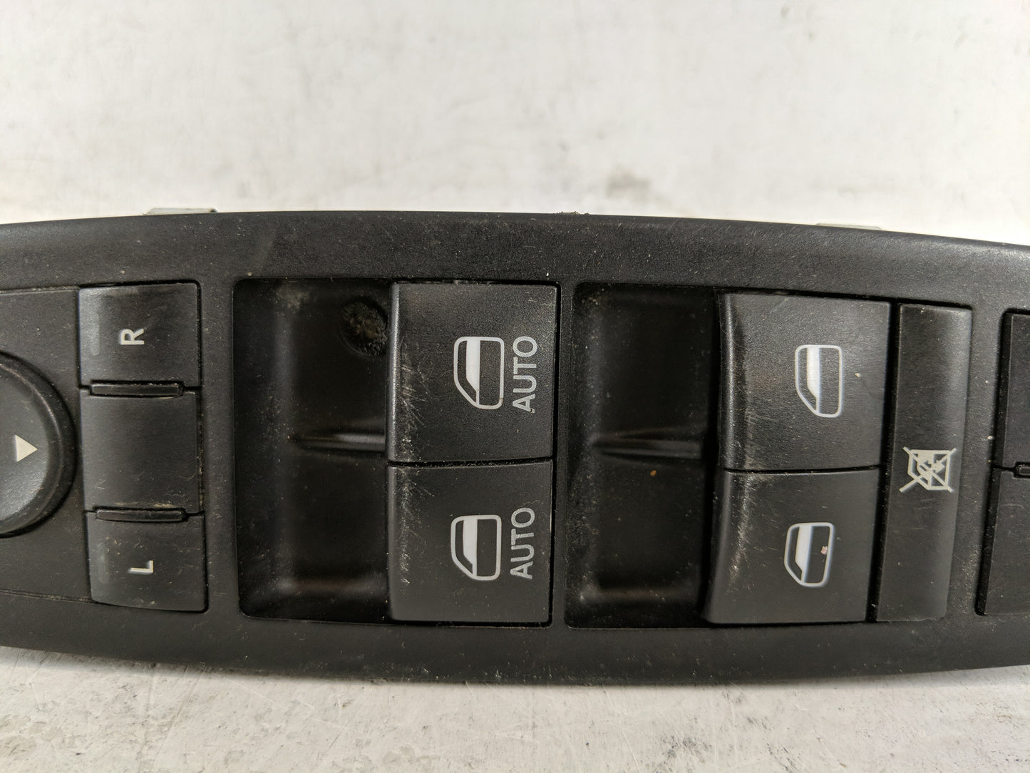 2011-2013 Dodge Durango Master Power Window Switch Replacement Driver Side Left P/N:68086693AC Fits Fits 2011 2012 2013 OEM 