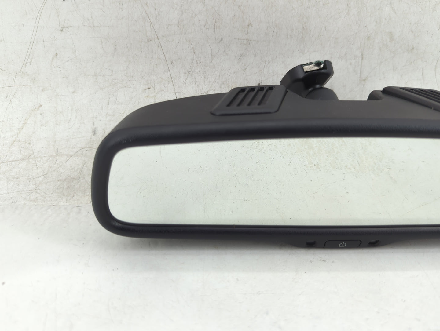 2011-2013 Dodge Durango Interior Rear View Mirror Replacement OEM P/N:e11026130 Fits Fits 2011 2012 2013 OEM Used Auto Parts