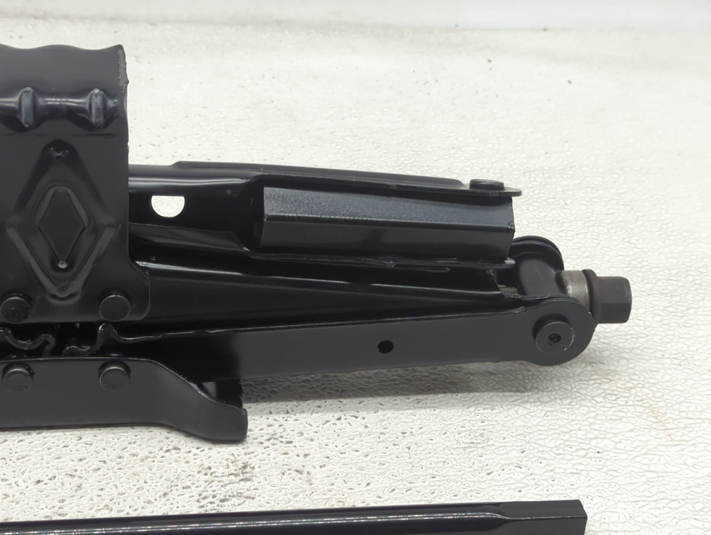 2011 Dodge Durango Spare Scissor Car Jack - Oemusedautoparts1.com