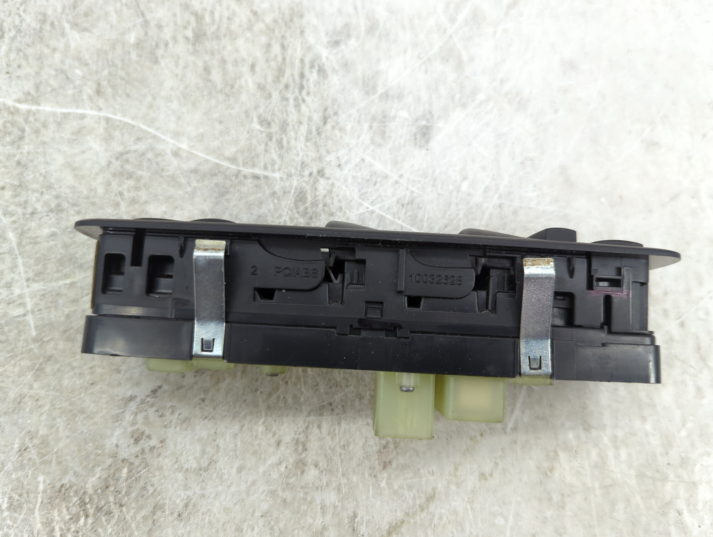 2011-2013 Dodge Durango Master Power Window Switch Replacement Driver Side Left Fits Fits 2011 2012 2013 OEM Used Auto Parts