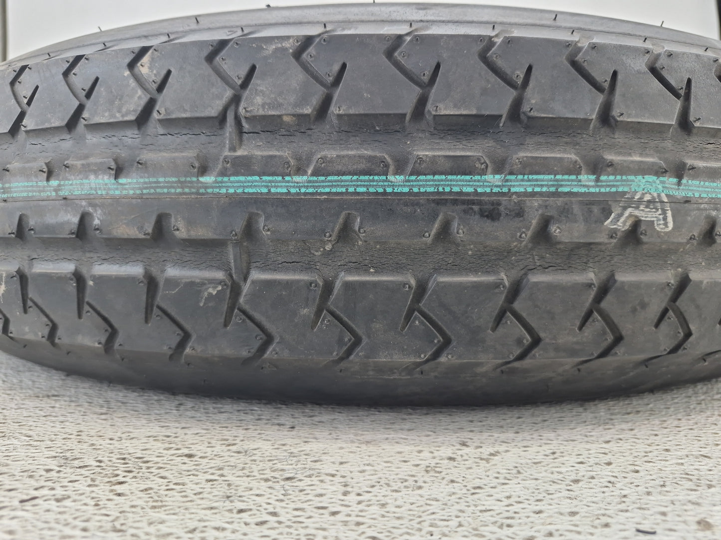 2011-2020 Dodge Durango Spare Donut Tire Wheel Rim Oem 1461845 - Oemusedautoparts1.com