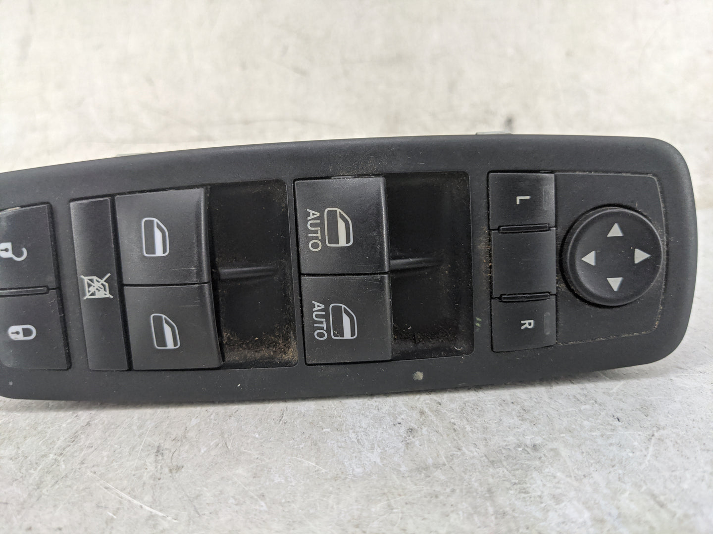 2011-2013 Dodge Durango Master Power Window Switch Replacement Driver Side Left P/N:68086693AC 1002558 Fits Fits 2011 2012 2