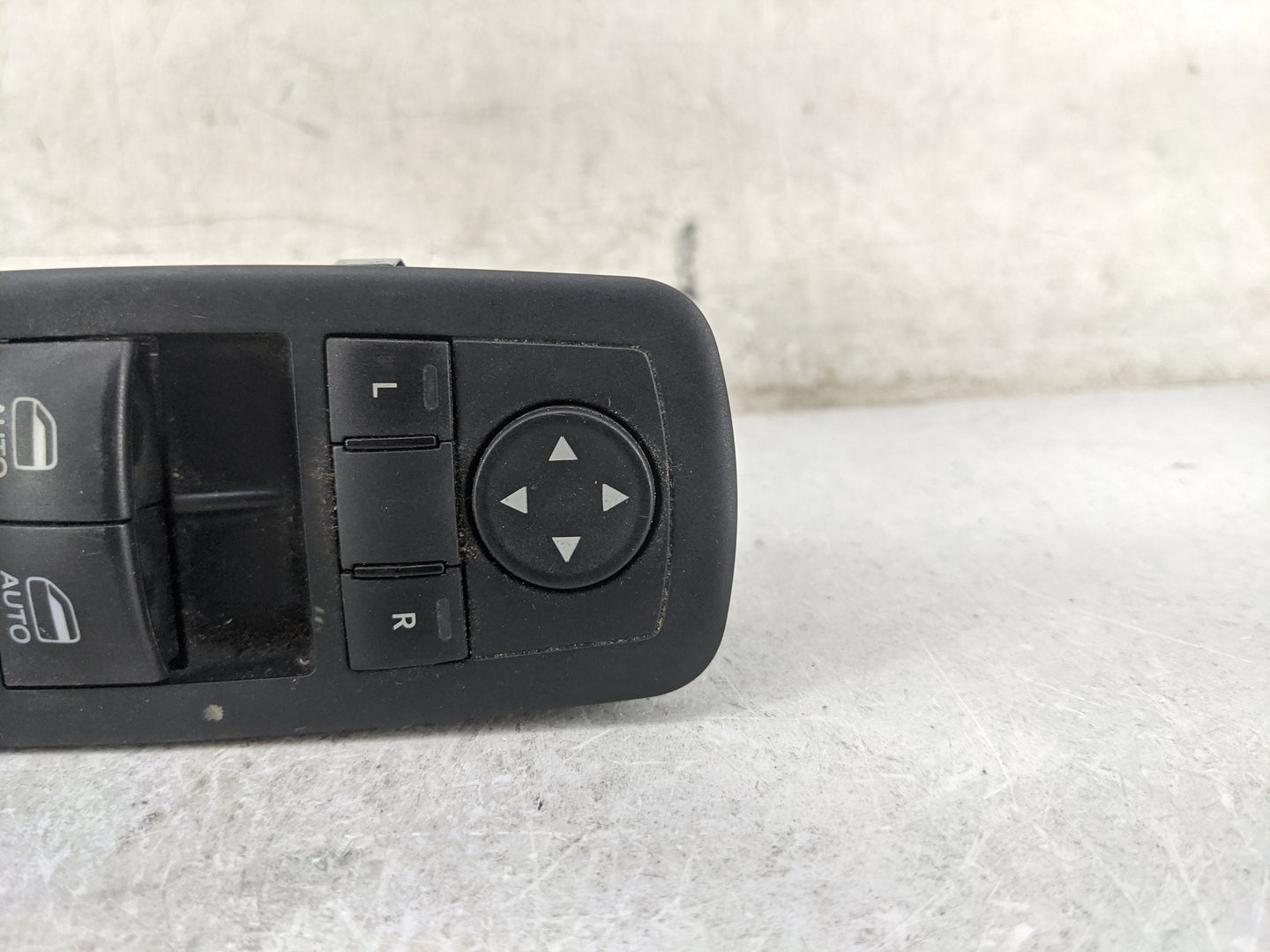 2011-2013 Dodge Durango Master Power Window Switch Replacement Driver Side Left P/N:68086693AC 1002558 Fits Fits 2011 2012 2
