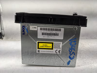 2011 Dodge Durango Radio AM FM Cd Player Receiver Replacement P/N:P68086500AE T00BE084157064 Fits OEM Used Auto Parts - Oemu