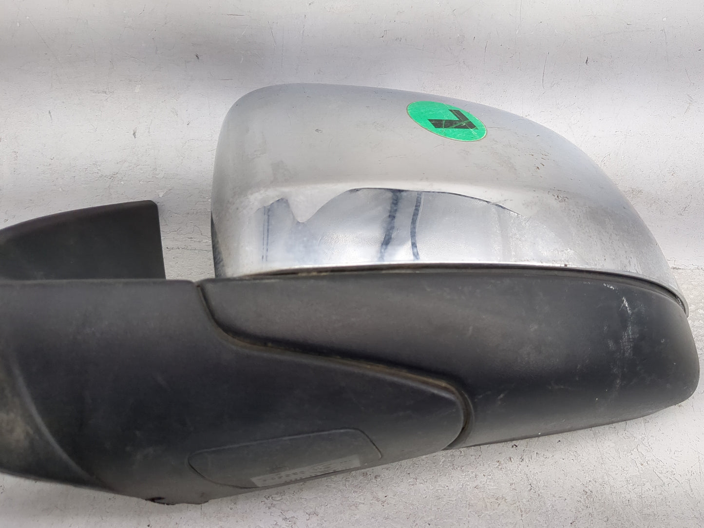 2011 Dodge Durango Driver Side View Mirror - Left Door Mirror OEM Used - Oemusedautoparts1.com