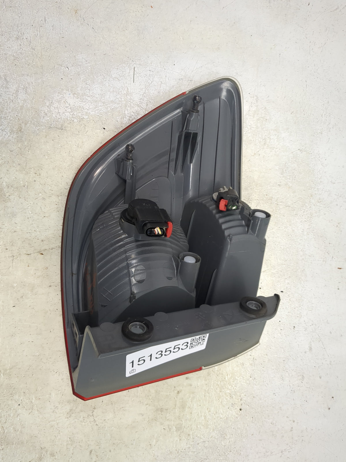 2011-2013 Dodge Durango Tail Light Assembly Passenger Right OEM P/N:55079136AF Fits Fits 2011 2012 2013 OEM Used Auto Parts 