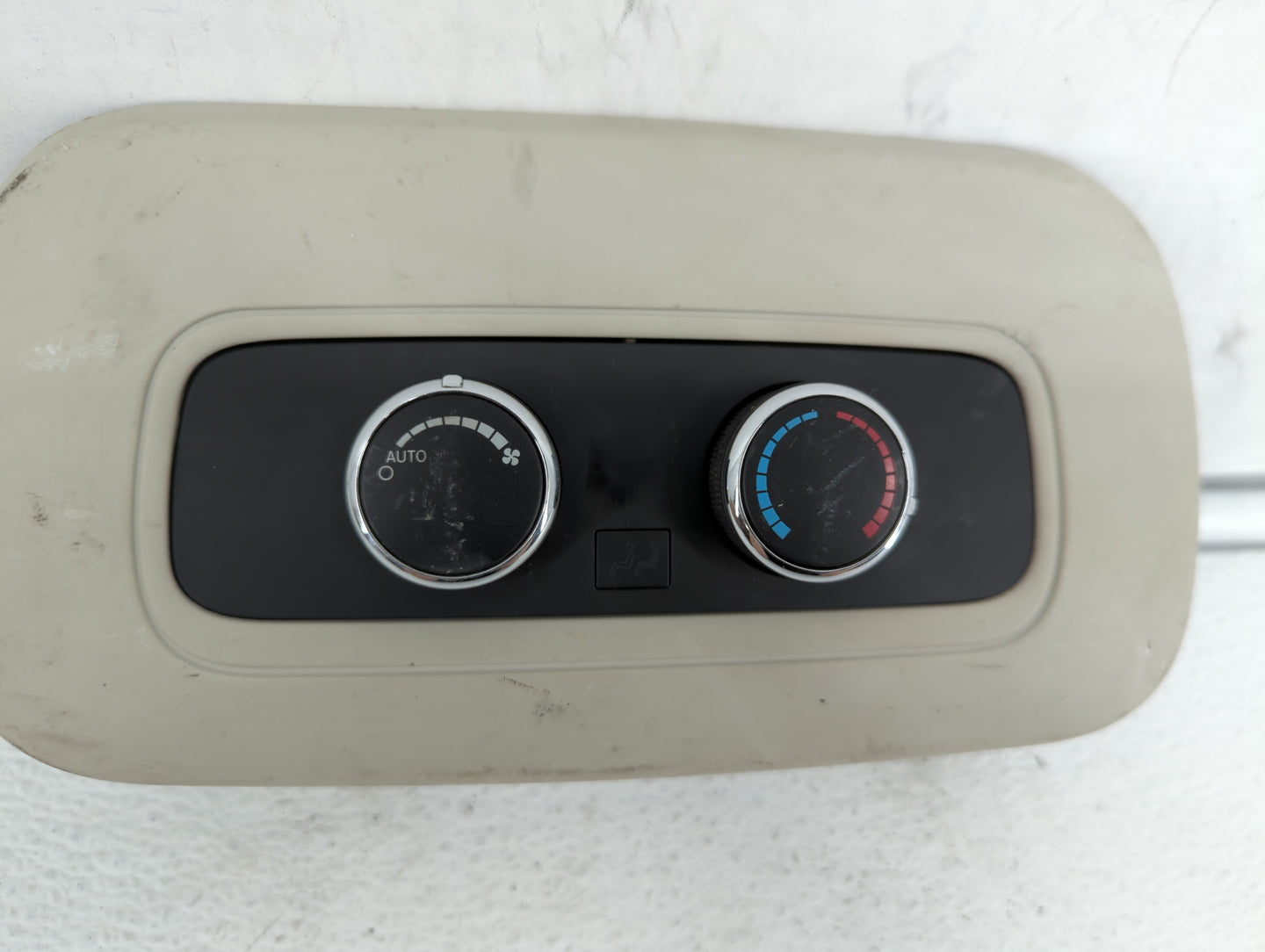 2011-2013 Dodge Durango Climate Control Module Temperature AC/Heater Replacement P/N:55111866AC 68089124AC Fits OEM Used Aut