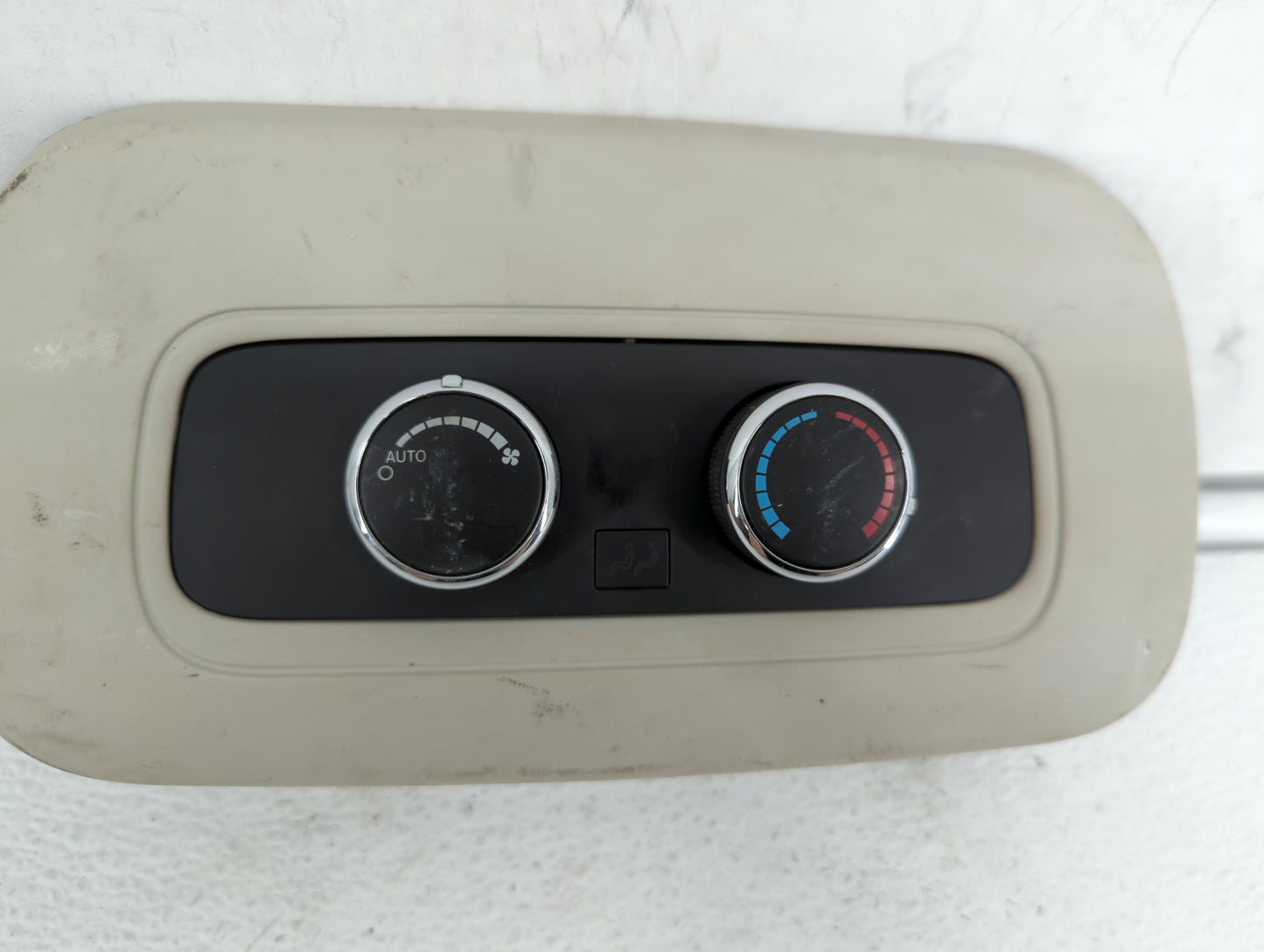 2011-2013 Dodge Durango Climate Control Module Temperature AC/Heater Replacement P/N:55111866AC 68089124AC Fits OEM Used Aut