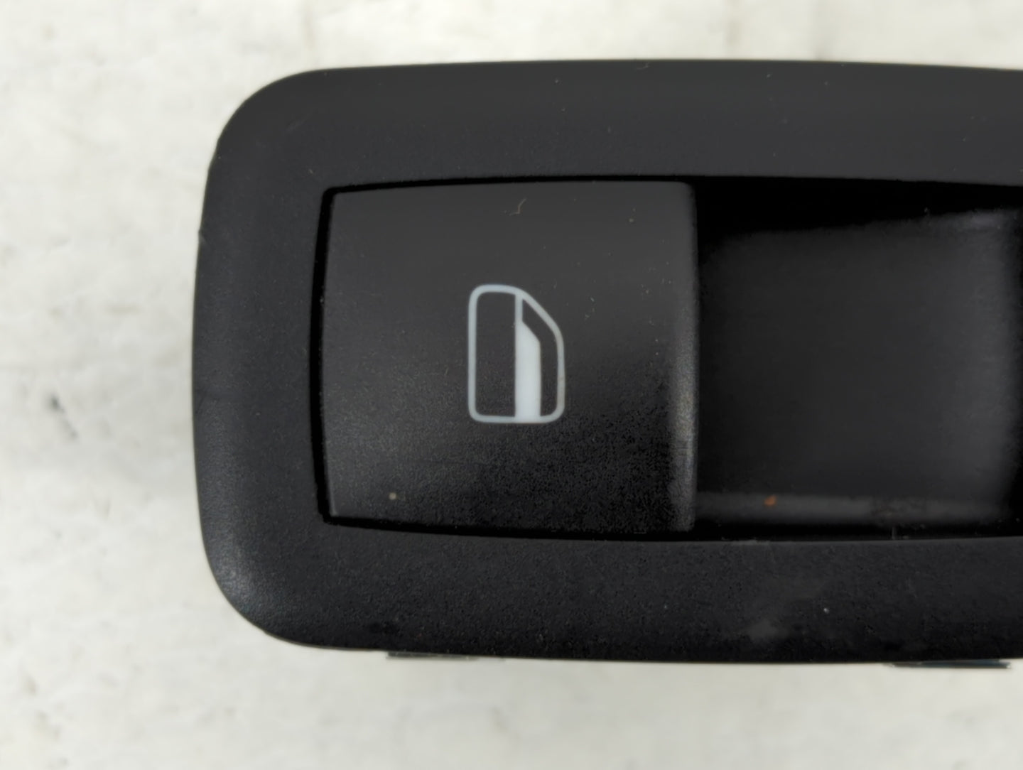 2011 Dodge Durango Passenger Right Power Window Switch 68085690ab - Oemusedautoparts1.com