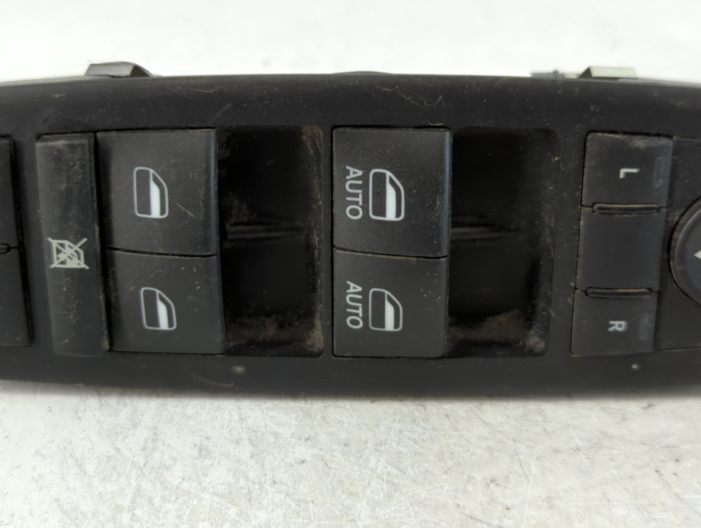 2011-2013 Dodge Durango Master Power Window Switch Replacement Driver Side Left P/N:68086 693AC 10032628 Fits Fits 2011 2012