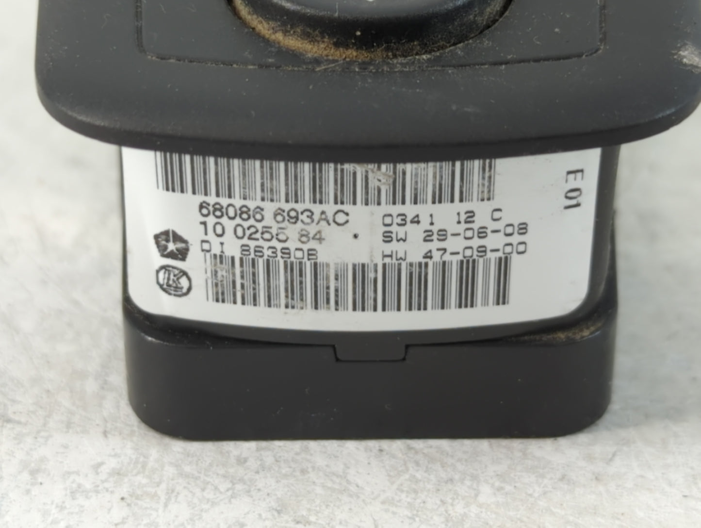 2011-2013 Dodge Durango Master Power Window Switch Replacement Driver Side Left P/N:68086 693AC 10032628 Fits Fits 2011 2012