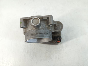 2009-2013 Dodge Durango Throttle Body P/N:04591847AC A2C53099252 Fits Fits 2005 2006 2007 2008 2009 2010 2011 2012 2013 OEM Used Auto Parts