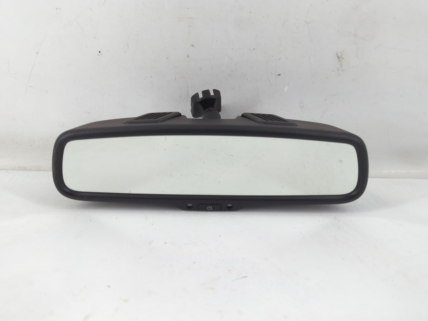 2011-2013 Dodge Durango Interior Rear View Mirror Replacement OEM P/N:E11026130 Fits Fits 2011 2012 2013 OEM Used Auto Parts