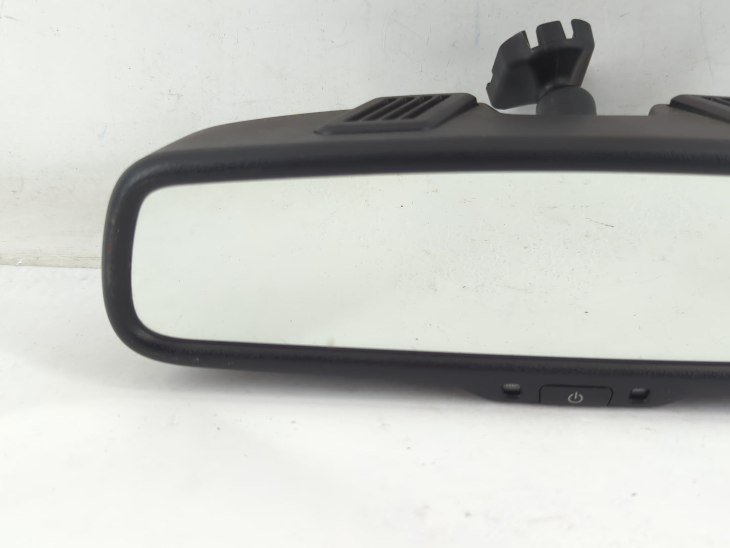 2011-2013 Dodge Durango Interior Rear View Mirror Replacement OEM P/N:E11026130 Fits Fits 2011 2012 2013 OEM Used Auto Parts
