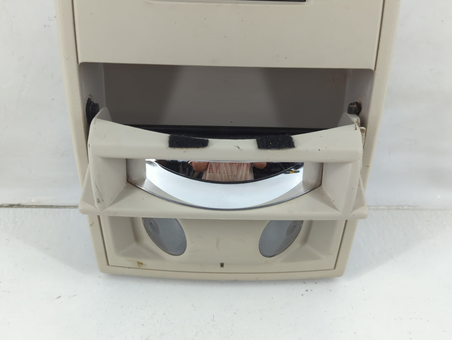 2011 Dodge Grand Caravan Overhead Roof Console - Oemusedautoparts1.com