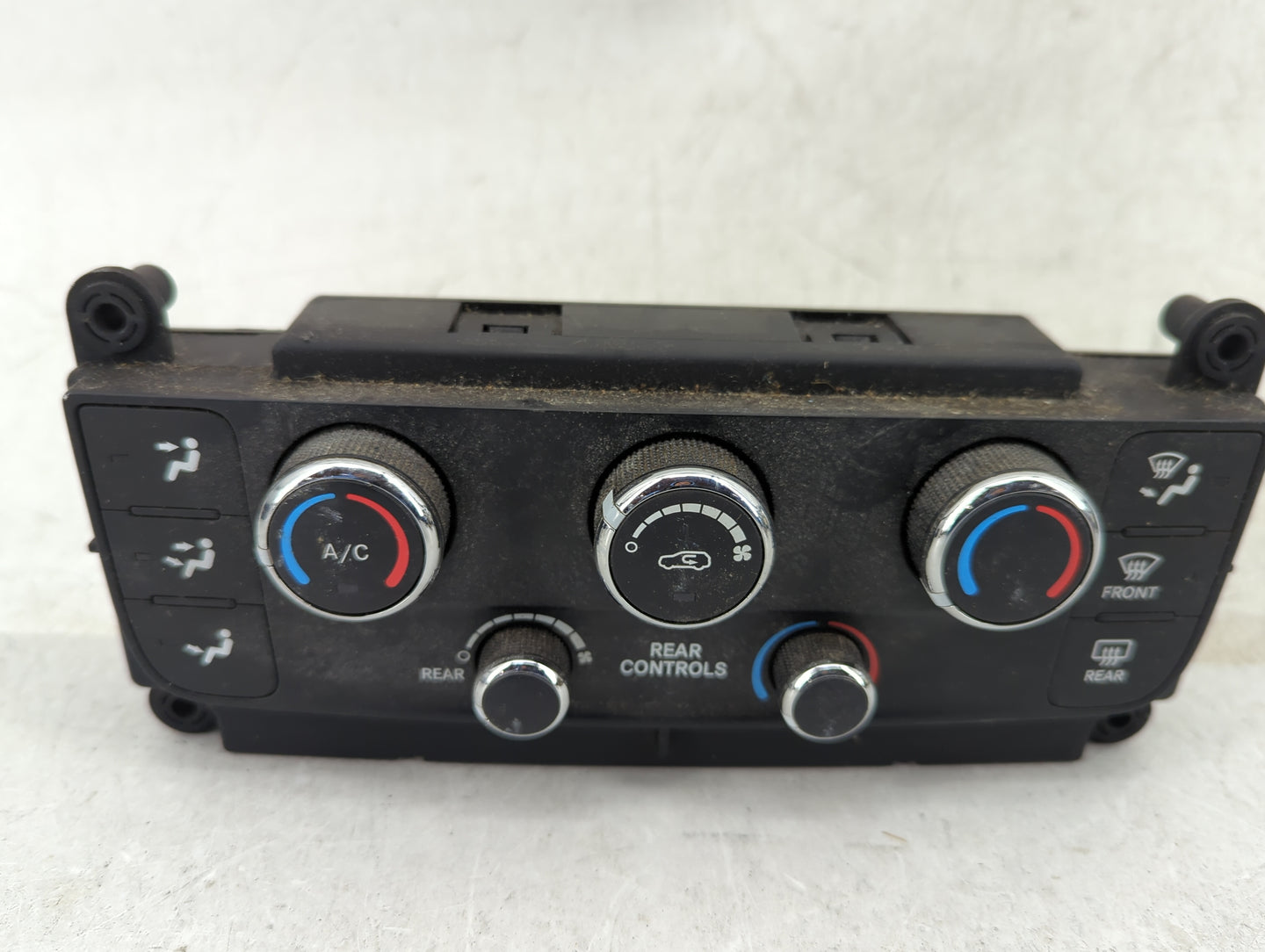 2011-2020 Dodge Grand Caravan Climate Control Module Temperature AC/Heater Replacement P/N:P55111240AC Fits OEM Used Auto Pa