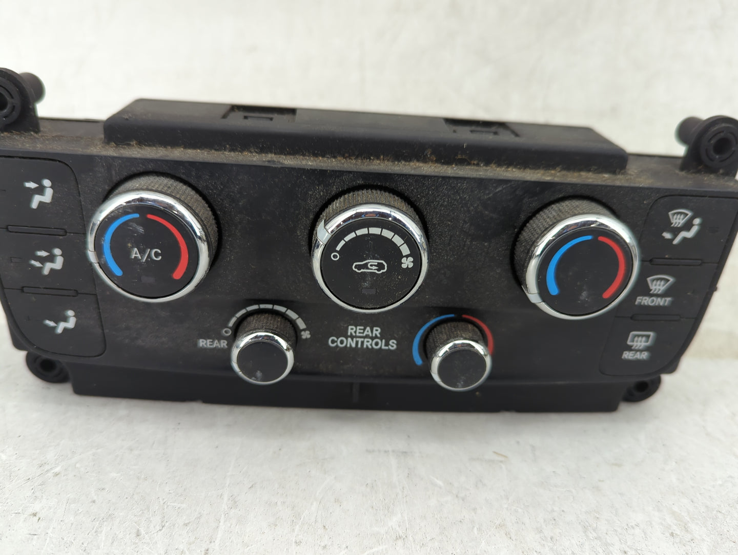 2011-2020 Dodge Grand Caravan Climate Control Module Temperature AC/Heater Replacement P/N:P55111240AC Fits OEM Used Auto Pa