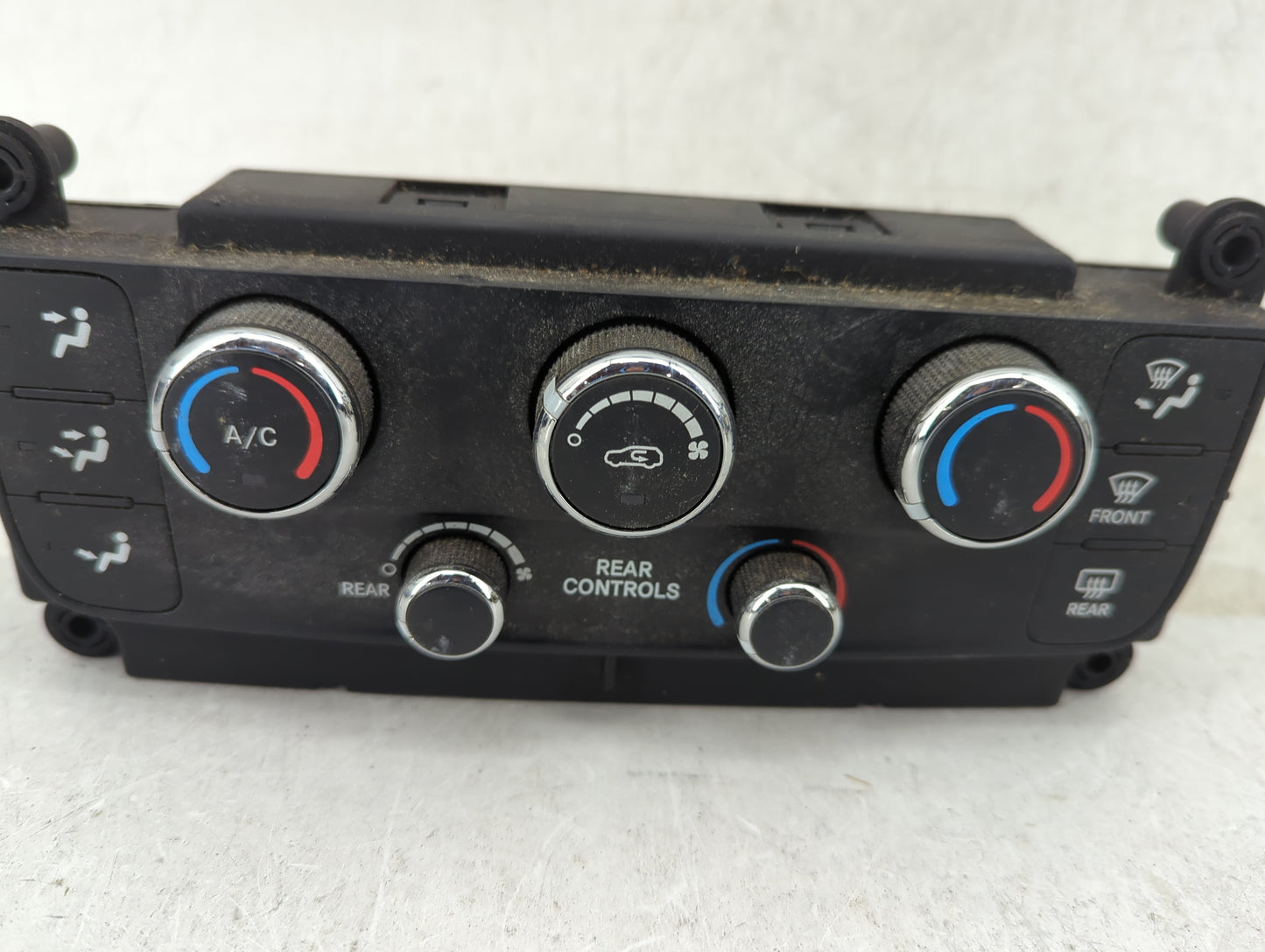 2011-2020 Dodge Grand Caravan Climate Control Module Temperature AC/Heater Replacement P/N:P55111240AC Fits OEM Used Auto Pa