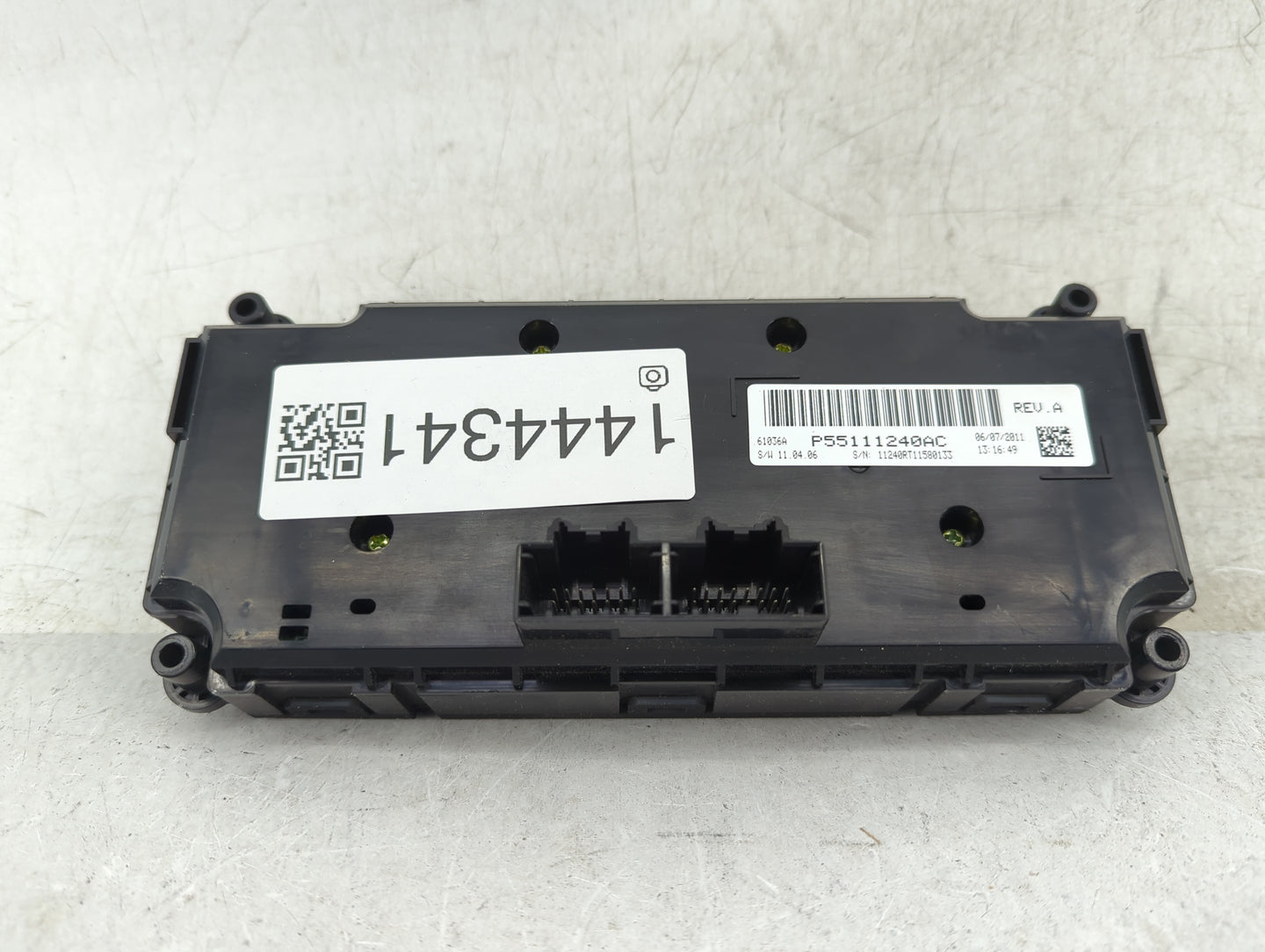 2011-2020 Dodge Grand Caravan Climate Control Module Temperature AC/Heater Replacement P/N:P55111240AC Fits OEM Used Auto Pa