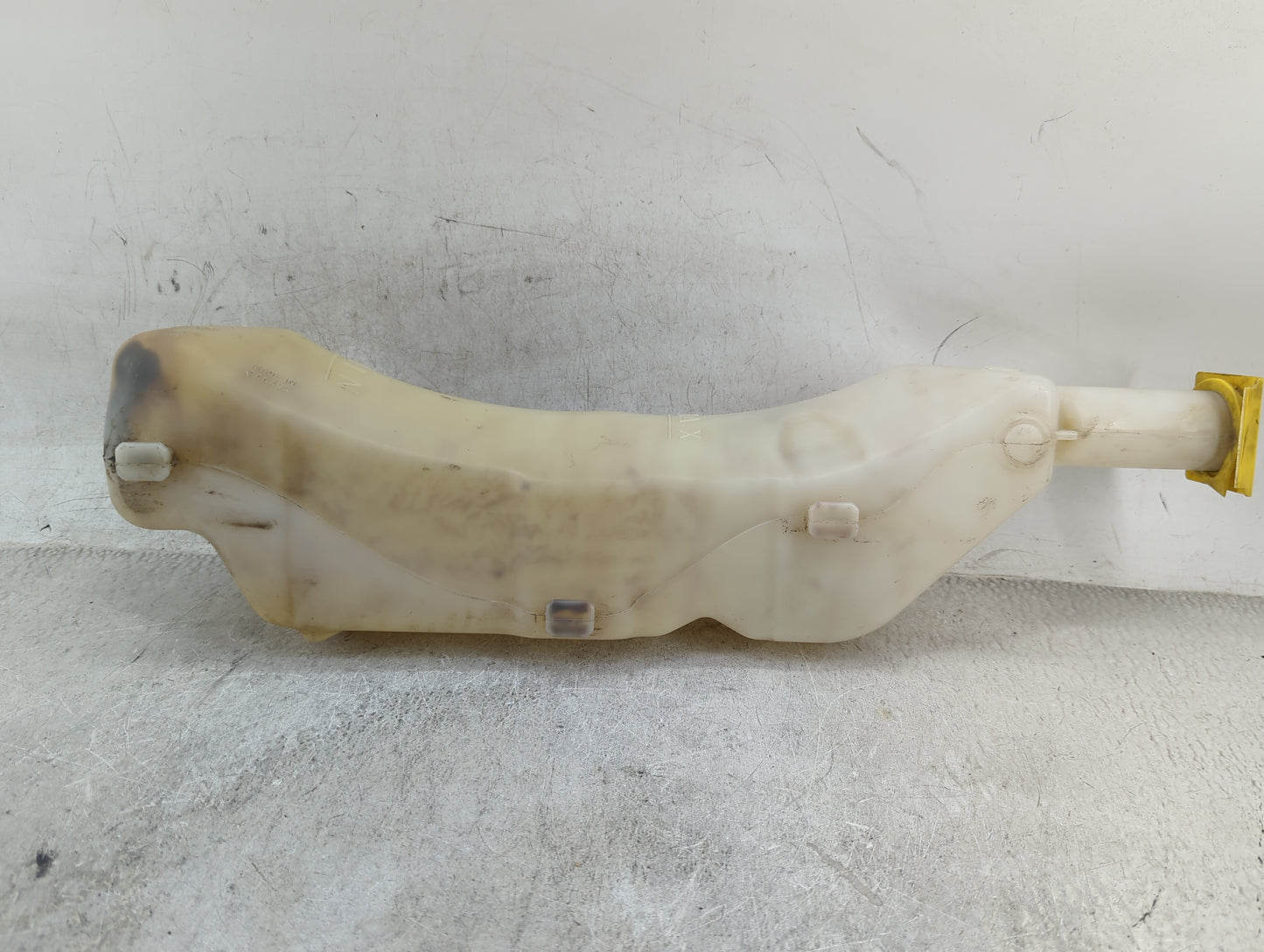 2011 Dodge Grand Caravan Windshield Washer Fluid Reservoir Bottle Oem 1459953 - Oemusedautoparts1.com