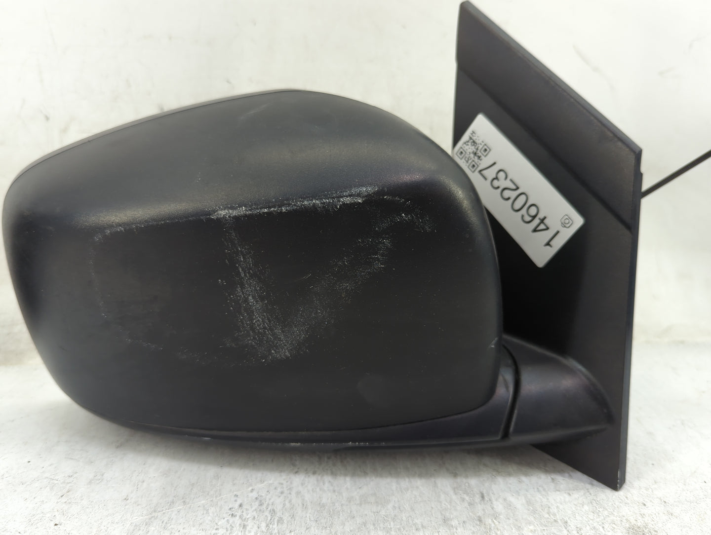 2011-2020 Dodge Grand Caravan Passenger Side View Mirror - Right Door Mirror OEM Used - Oemusedautoparts1.com