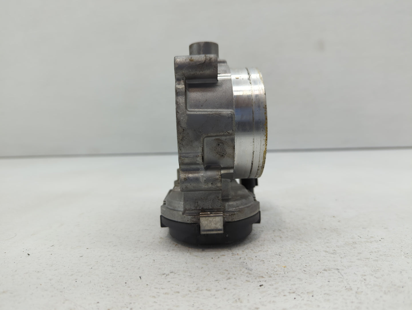 2011 Dodge Grand Caravan Throttle Body P/N:05184349AC Fits OEM Used Auto Parts - Oemusedautoparts1.com