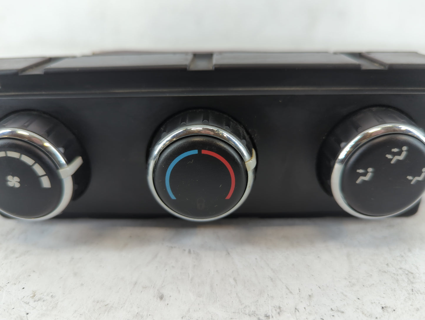 2011 Dodge Grand Caravan Climate Control Module Temperature AC/Heater Replacement P/N:55111967AA Fits OEM Used Auto Parts - 