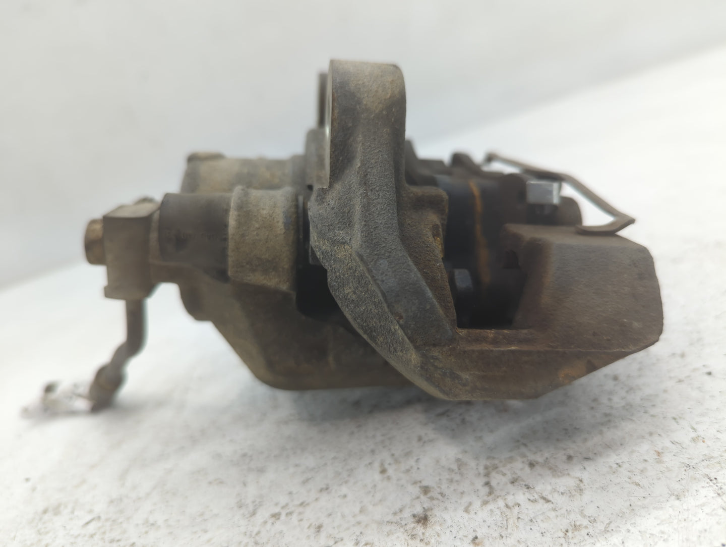 Dodge Grand Caravan Front Passenger Right Brake Caliper - Oemusedautoparts1.com
