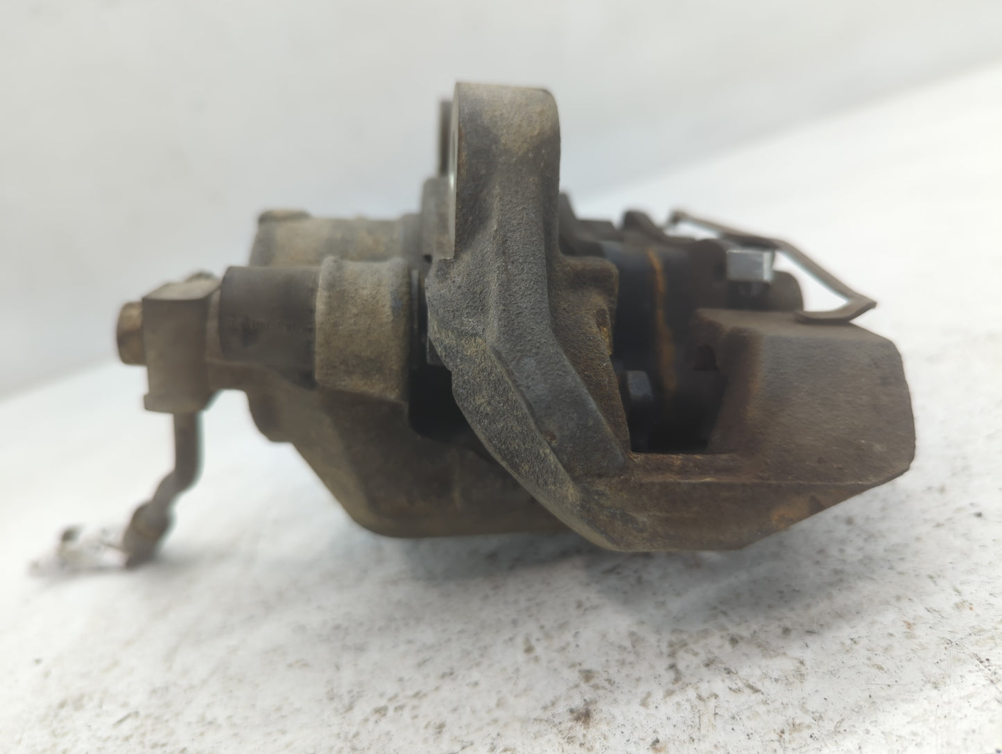 Dodge Grand Caravan Front Passenger Right Brake Caliper - Oemusedautoparts1.com