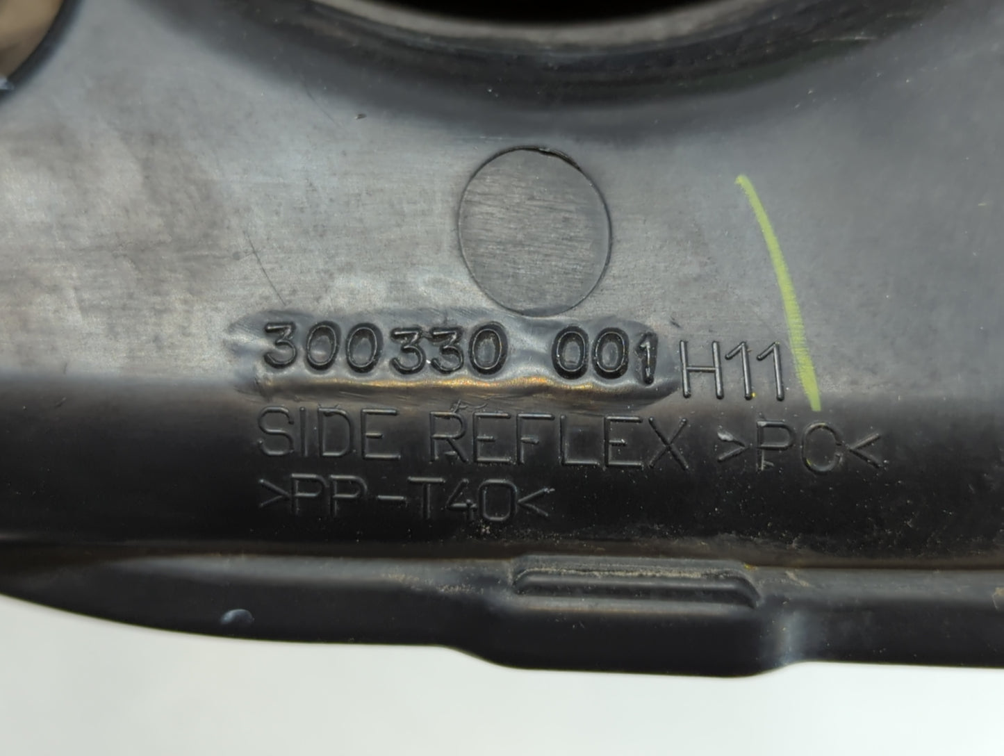 2011 Dodge Grand Caravan Passenger Right Oem Head Light Headlight Lamp - Oemusedautoparts1.com