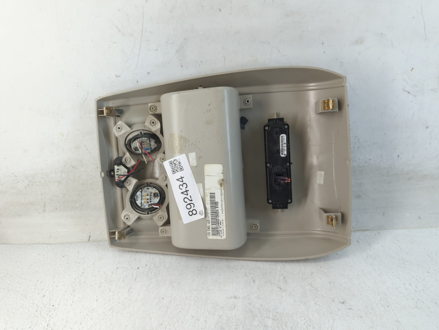2011 Dodge Grand Caravan Overhead Roof Console - Oemusedautoparts1.com