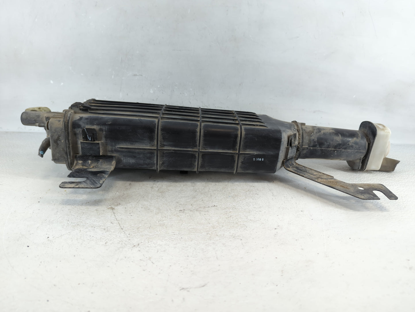 2011 Dodge Grand Caravan Fuel Vapor Charcoal Canister - Oemusedautoparts1.com