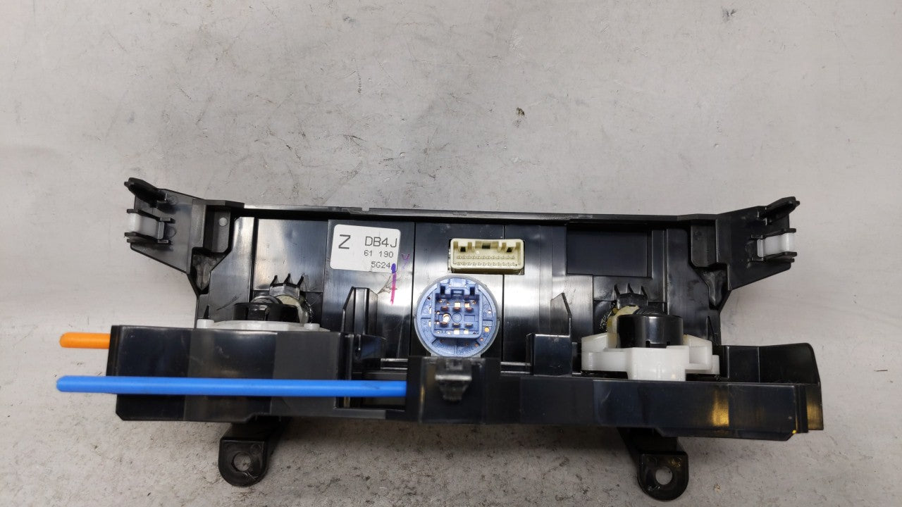 2011-2020 Dodge Grand Caravan Climate Control Module Temperature AC/Heater Replacement P/N:P55111249AF Fits OEM Used Auto Pa
